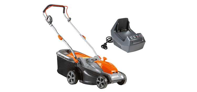 <span> - <font style='font-weight: normal;font-style:italic;'>a</font><font style='font-weight: normal;font-style:italic;text-transform: lowercase;'> batteria</font></p>